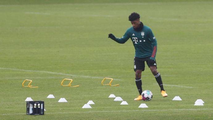  弗里克变阵激活拜仁潜能，轻松击败弗赖堡延续连胜步伐